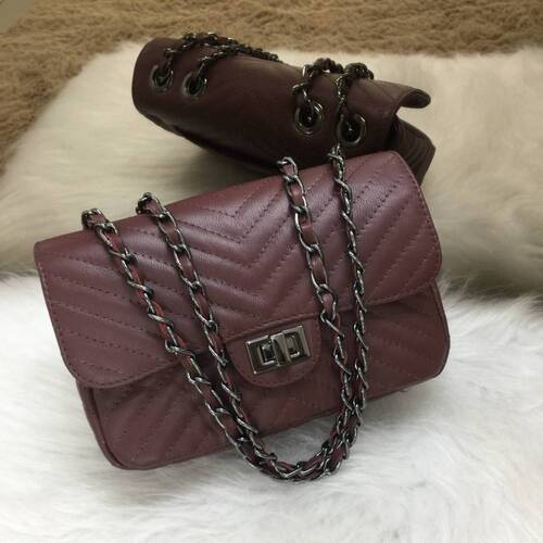 VERSALHES MÉDIA Bolsa de corrente em couro legítimo vinho matelassê chevron